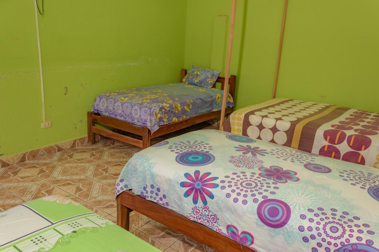 Perezoso Hostel Rurrenabaque Buitenkant foto